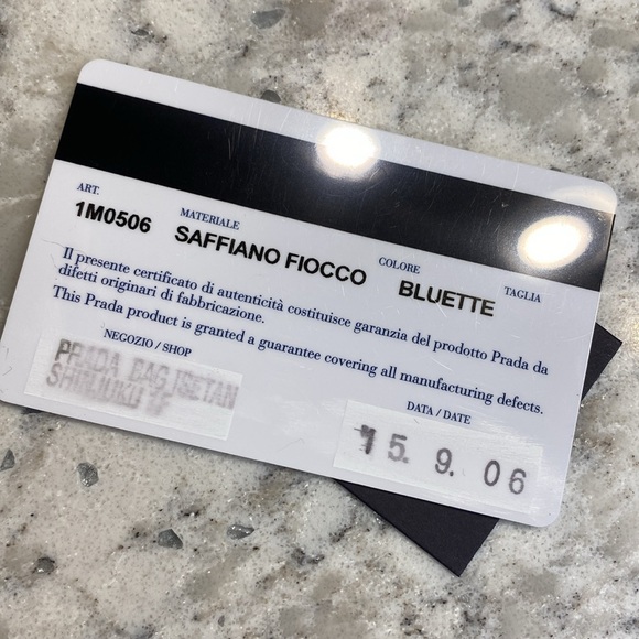 Prada Bow Wallet In Saffiano Leather EUC - Picture 16 of 16